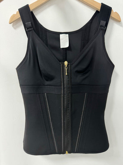 Chaleco de látex con corsé y sujetador